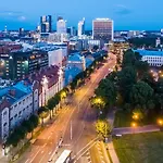 Stylish Apartment Near Old Town