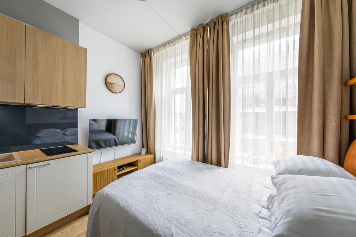 Apartment Stylish Near Old Town *